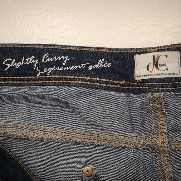 2/$30.00 - DC Jeans Lightly Curvy Medium Wash Ladies Blue Jeans - Picture 5 of 11